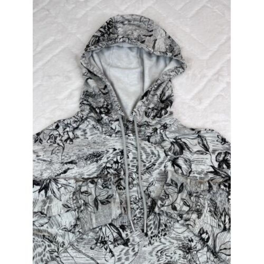 Athleta Women's (M) Black Grey Athletic Floral Stretch Pullover Hoodie